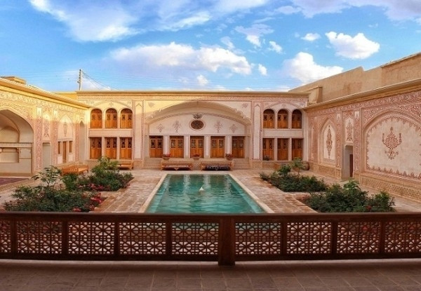 هتل مهینستان راهب