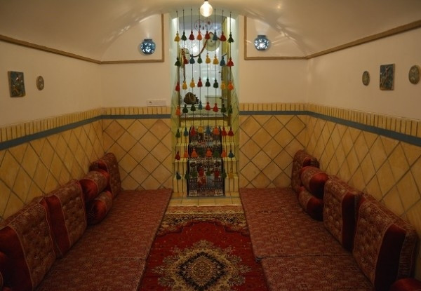 هتل اقامتگاه بومگردی کیان