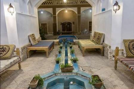 هتل خانه دوست